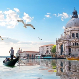 tourhub | Julia Travel | 16-Day Tour Andalusia & Mediterranean Coast & Classic Italy 