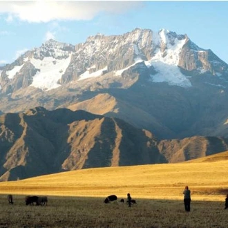 tourhub | World Expeditions | Sacred Valley & Machu Picchu Walk 