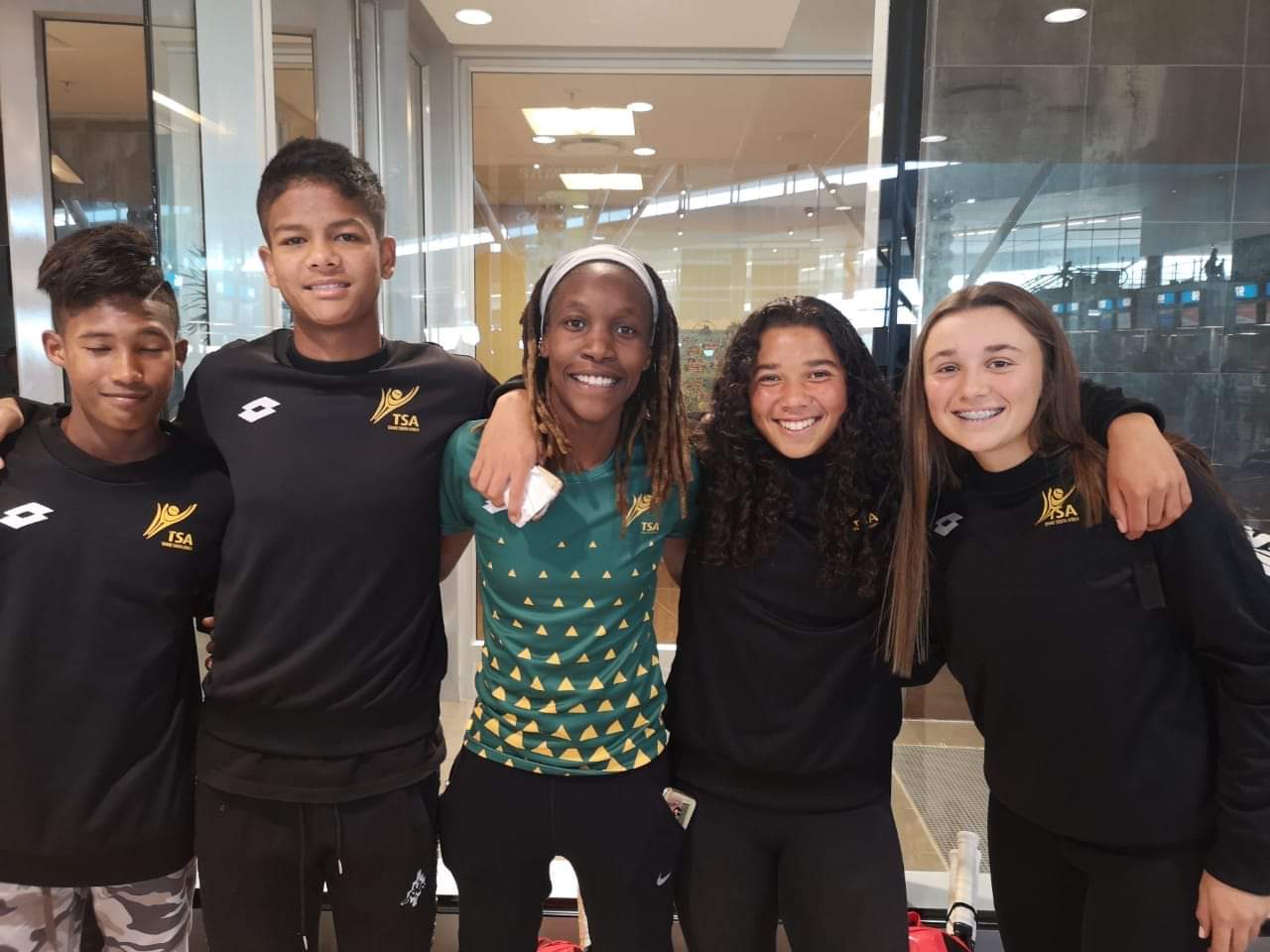 U14 & U16 teams jet off to AJTCs in Algeria - Tennis South Africa