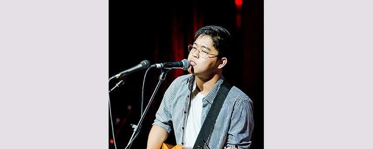 Bryan Chua live at the Esplanade Concourse