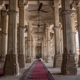 tourhub | Agora Voyages | Gujarat Historical Tour That Uncover A Legendary Past 