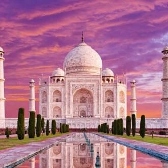 tourhub | Offbeat India Tours | India Top Selling Golden Triangle Tour with Meals and Sunrise Taj Mahal 