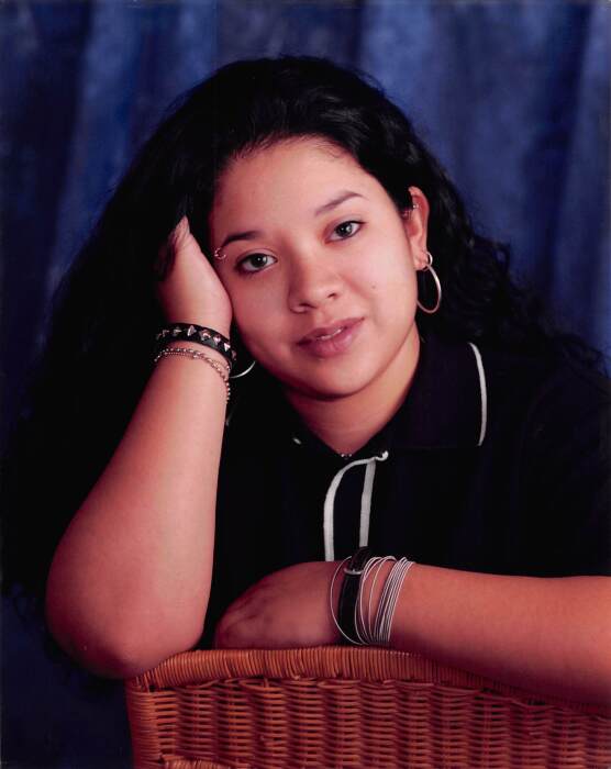 Angela Benavides Profile Photo