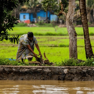 tourhub | TTI Tours | Deep Kerala Backwaters Cruise with Taj Mahal Trip 13 Days 