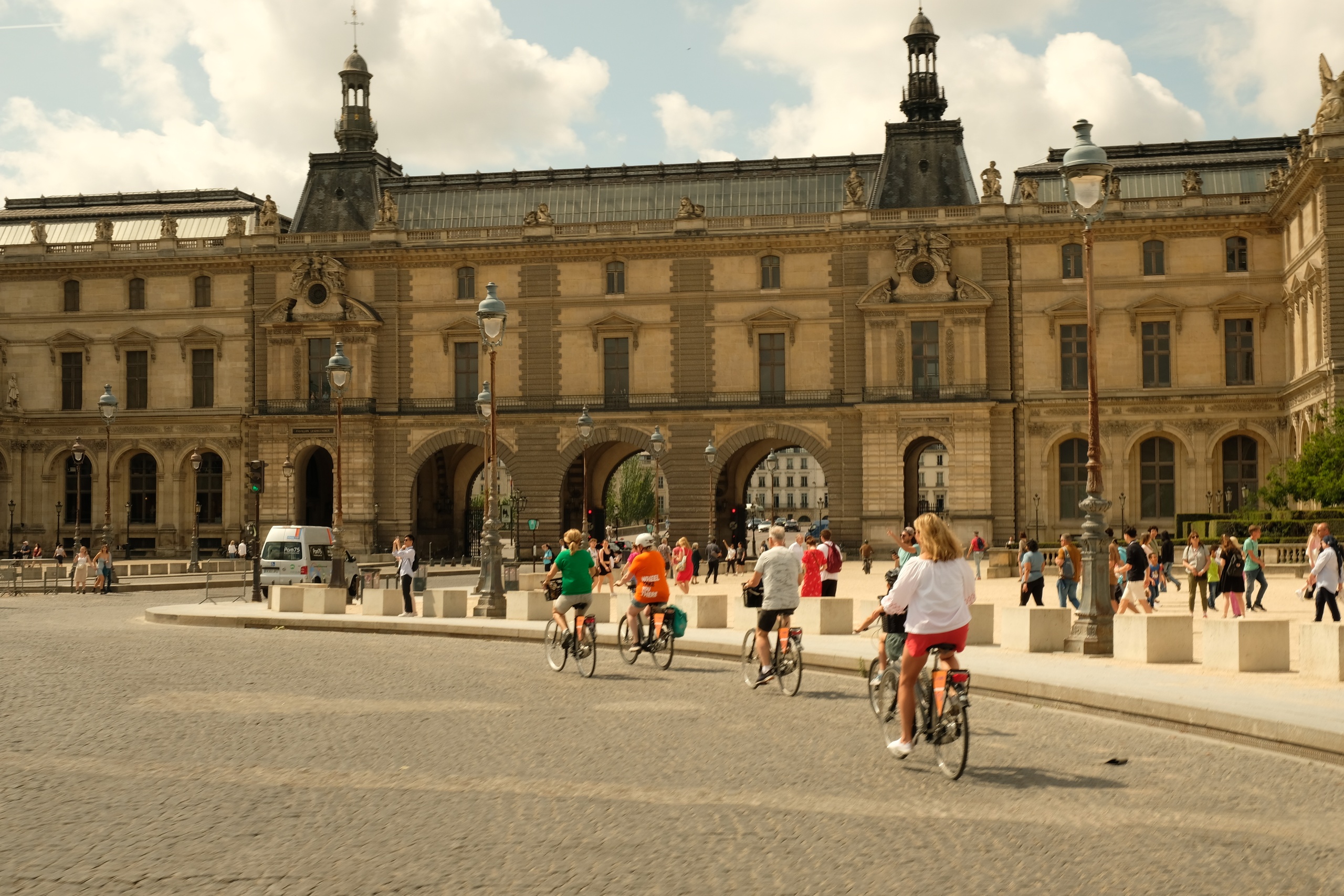 Olympic Games Bike Tour in Small Group - Alojamientos en Paris
