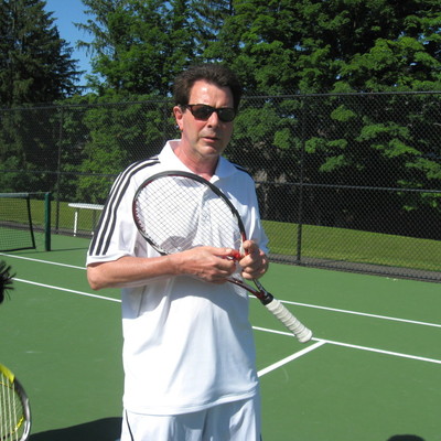 David H. teaches tennis lessons in Pittsburgh, PA