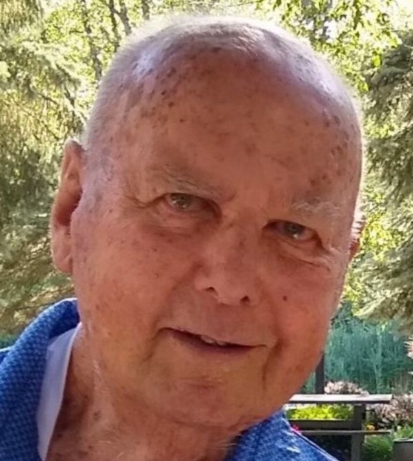 Robert O. Lindstrom Profile Photo