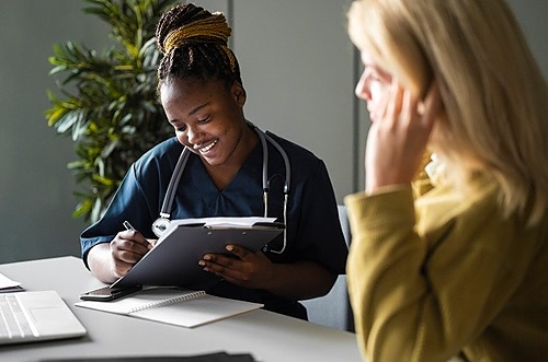 Représentation de la formation : Titre professionnel : Secrétaire Assistant(e) médico-social