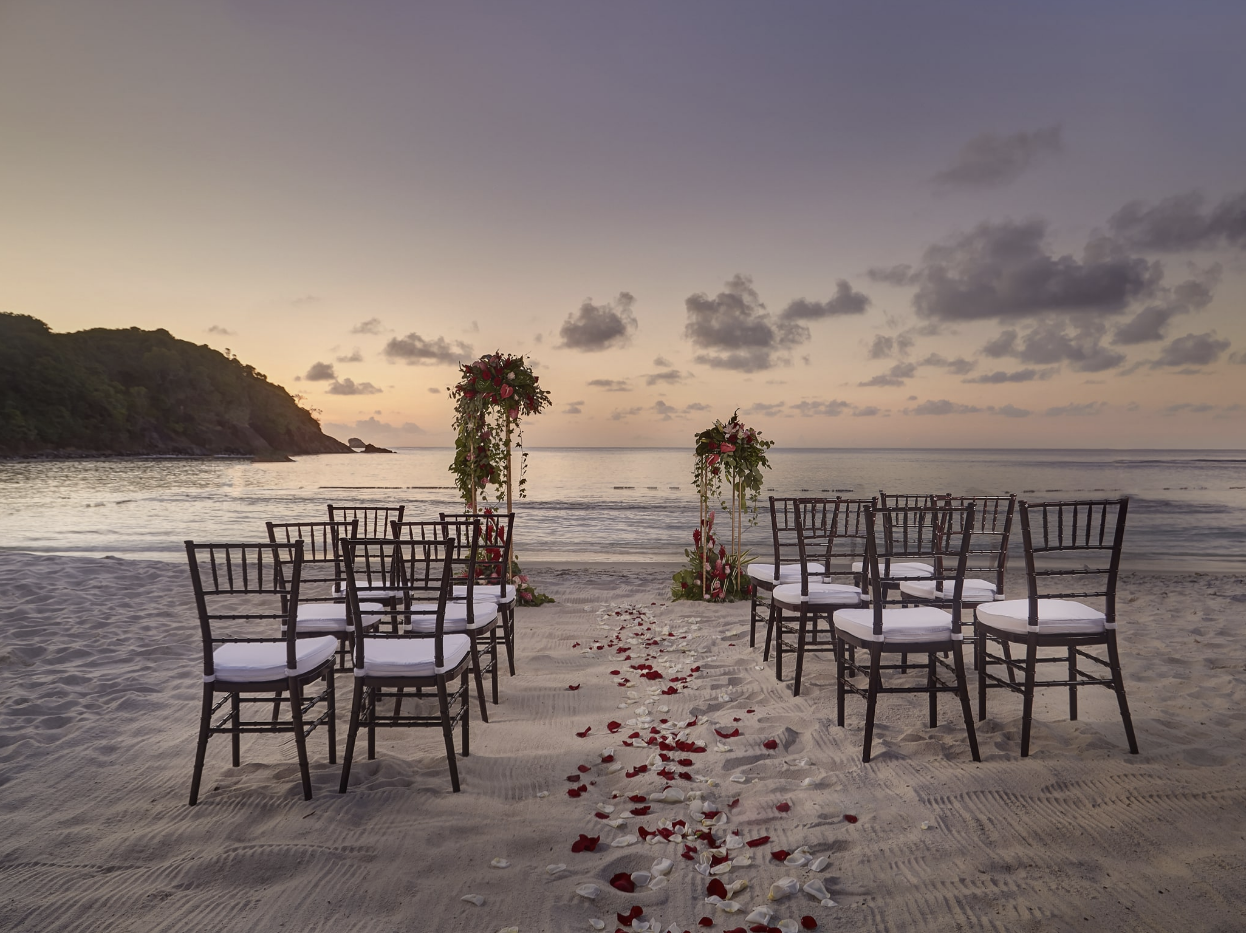 Best Beach Wedding Venues: Royalton -  St Lucia