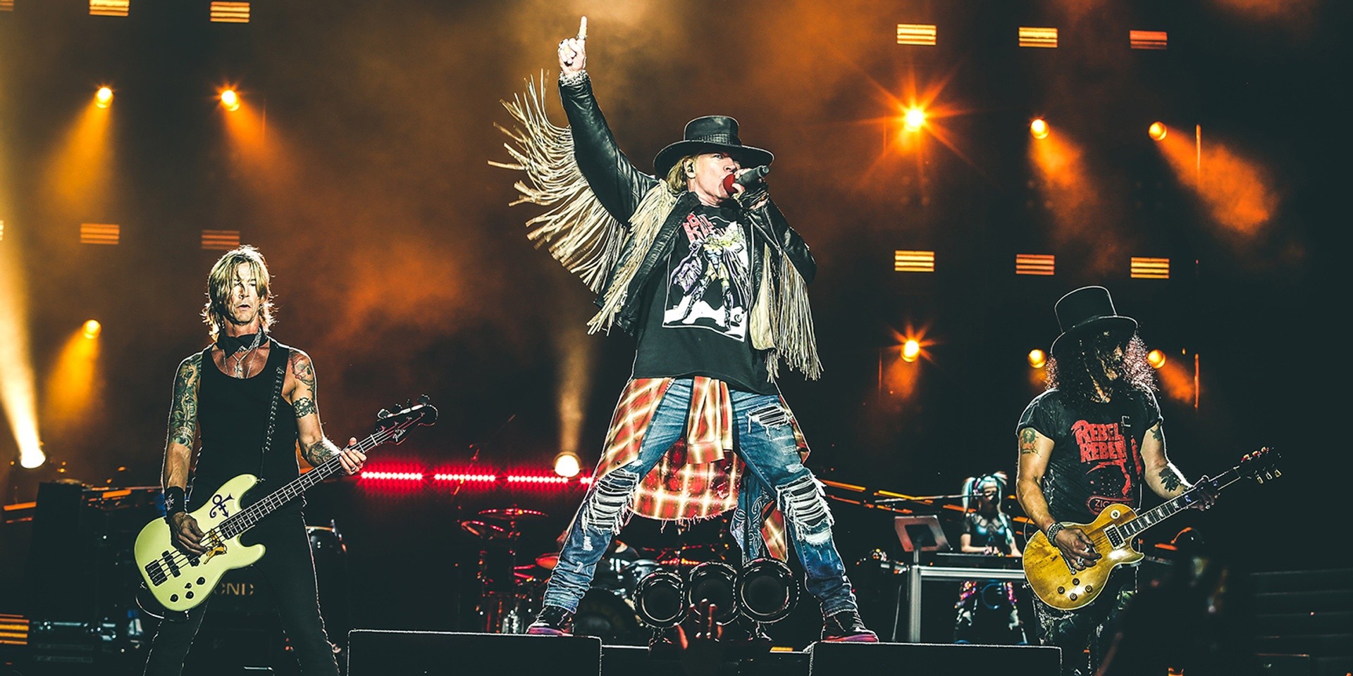 Slash confirms Guns N' Roses is working on new album