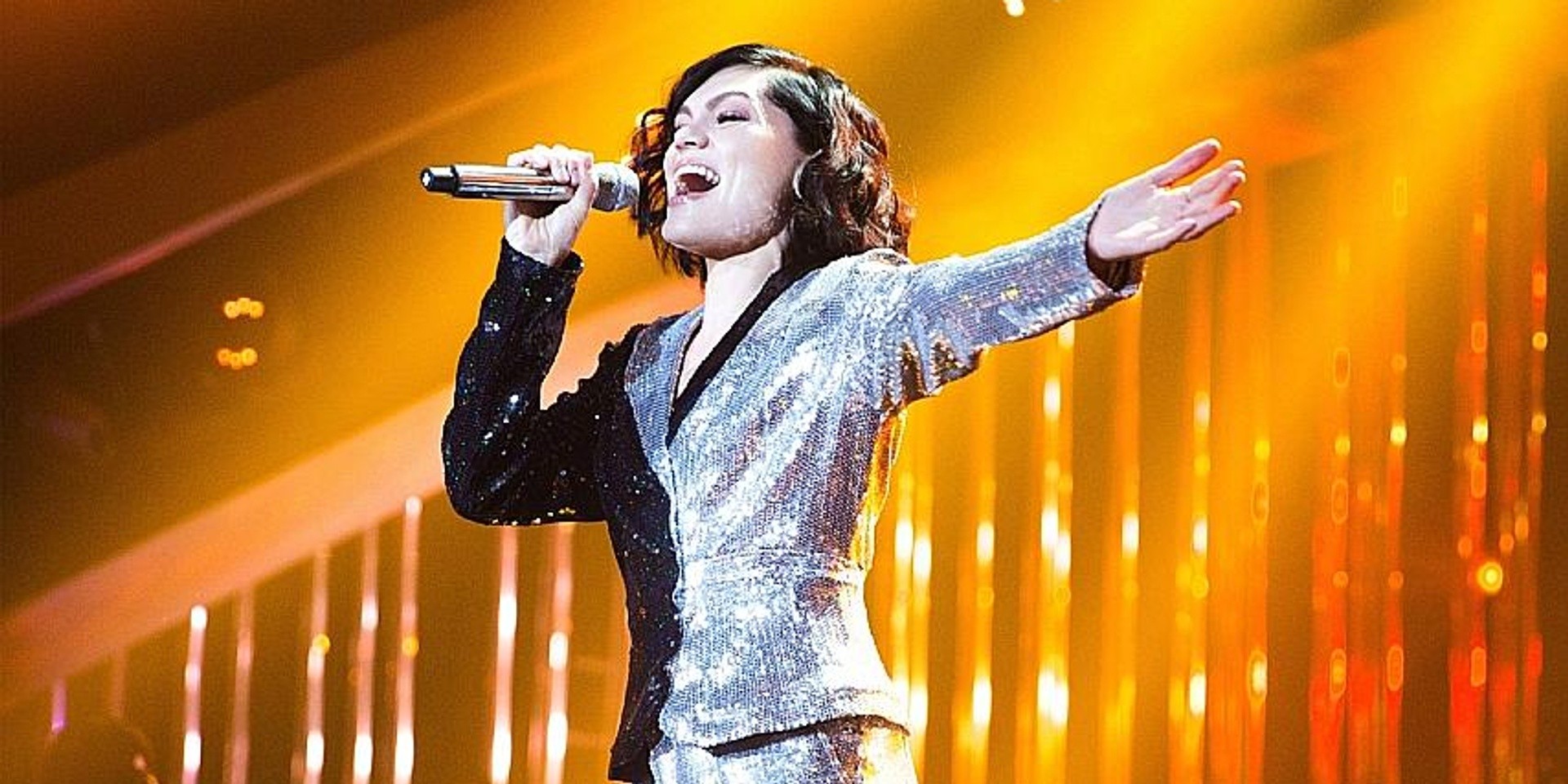 Jessie J is competing in a Chinese reality singing show... and winning