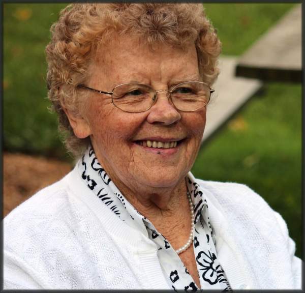 Frances VanderVeen Obituary 2012 - Riverside Funeral Home
