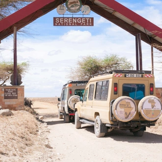 tourhub | Burigi Chato Safaris | 6 Days Serengeti Calving Season Migration Safari Tour. 