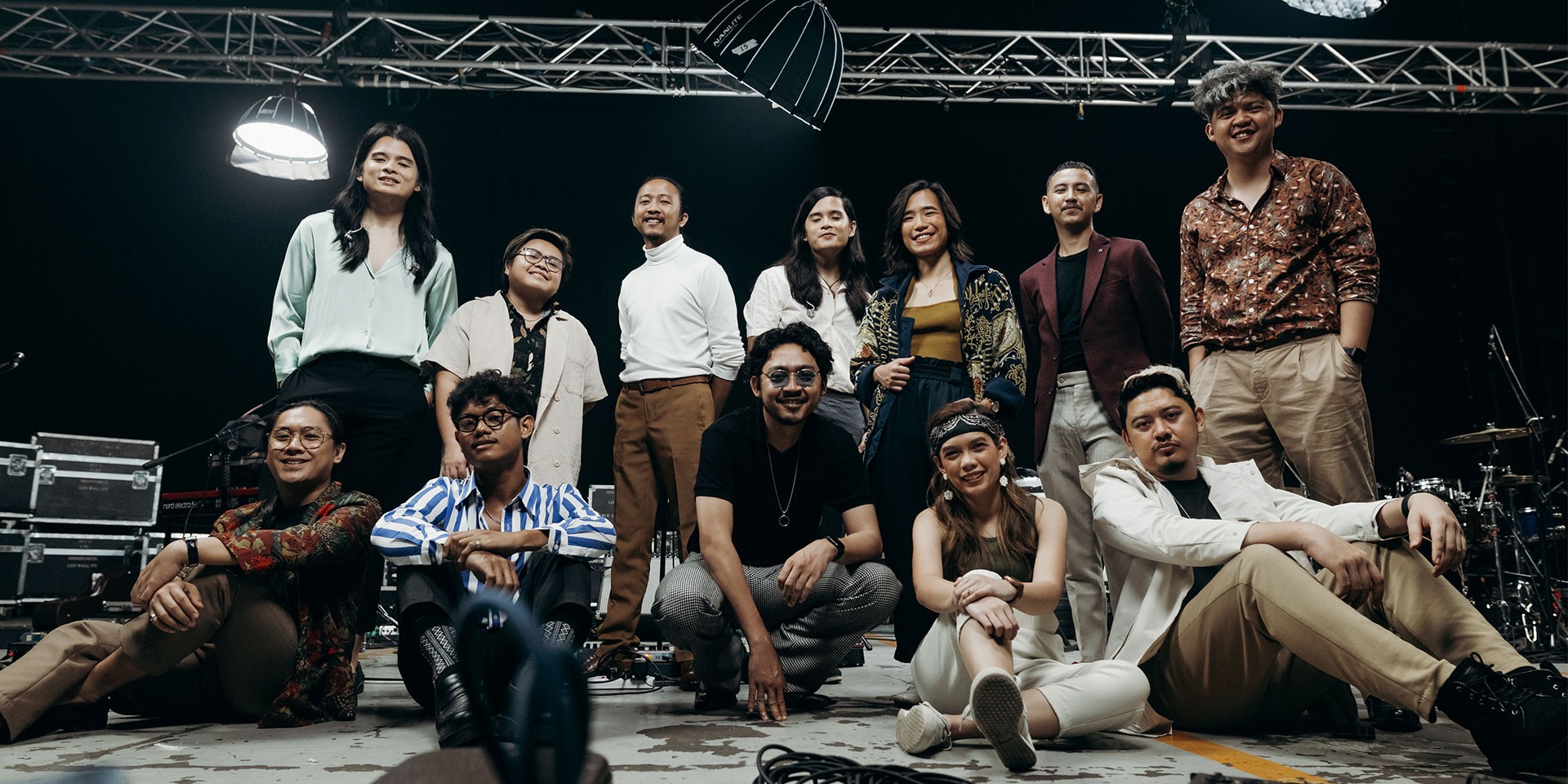 Ben&Ben teams up with Pamungkas for a new version of 'Paninindigan Kita' with 'Stand By You' - listen