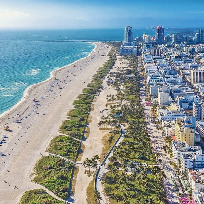 South Beach & Downtown Helicopter Tour