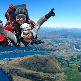 tourhub | Adventure Junkies | 10 Day Adrenalin Tour. Skydiving, Bungy, Rafting, Climbing, Heli MTB & more. 