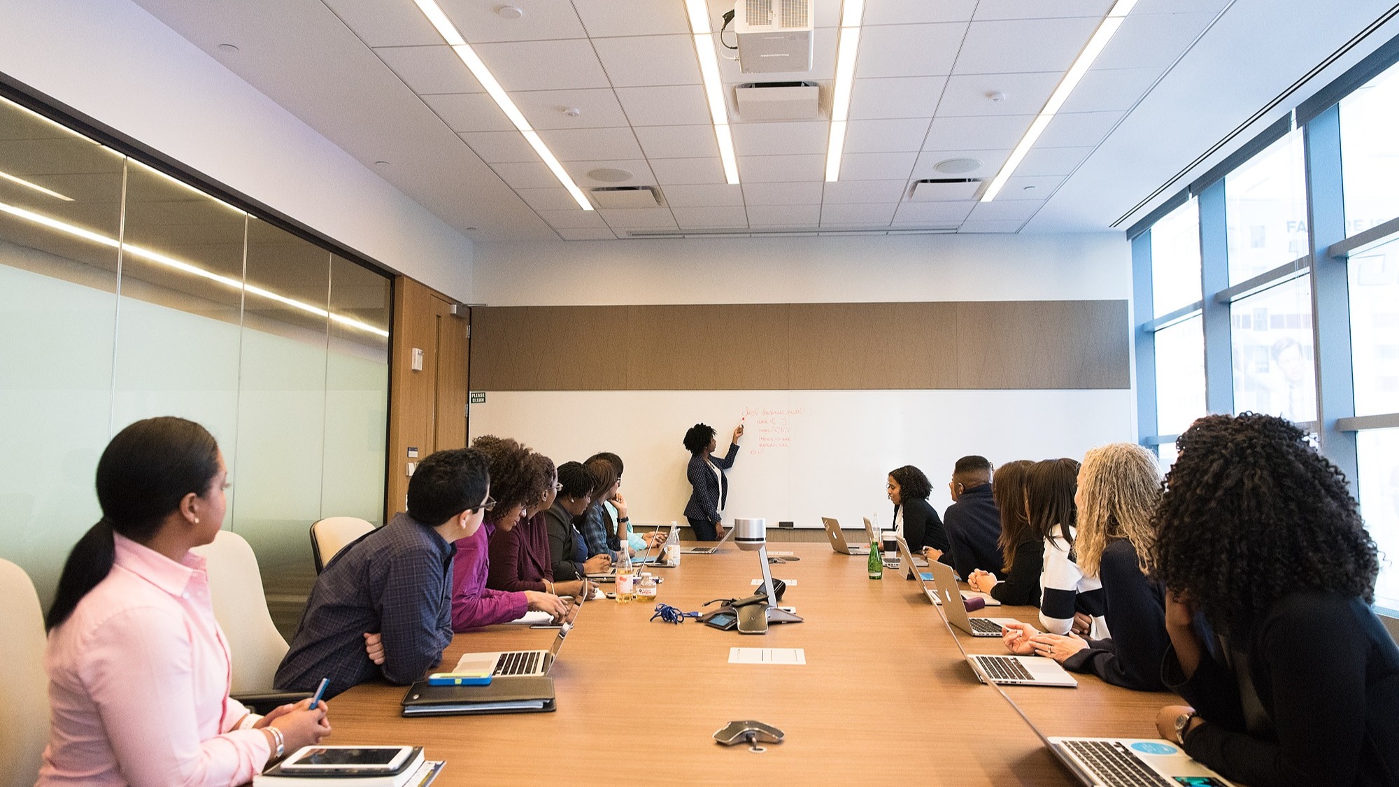 Représentation de la formation : Animer et conduire une réunion - initiation