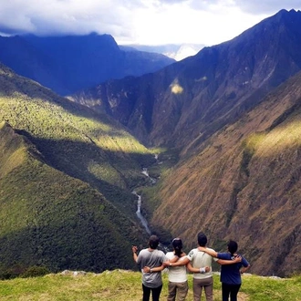 4-Day Inca Trail Trek to Machu Picchu