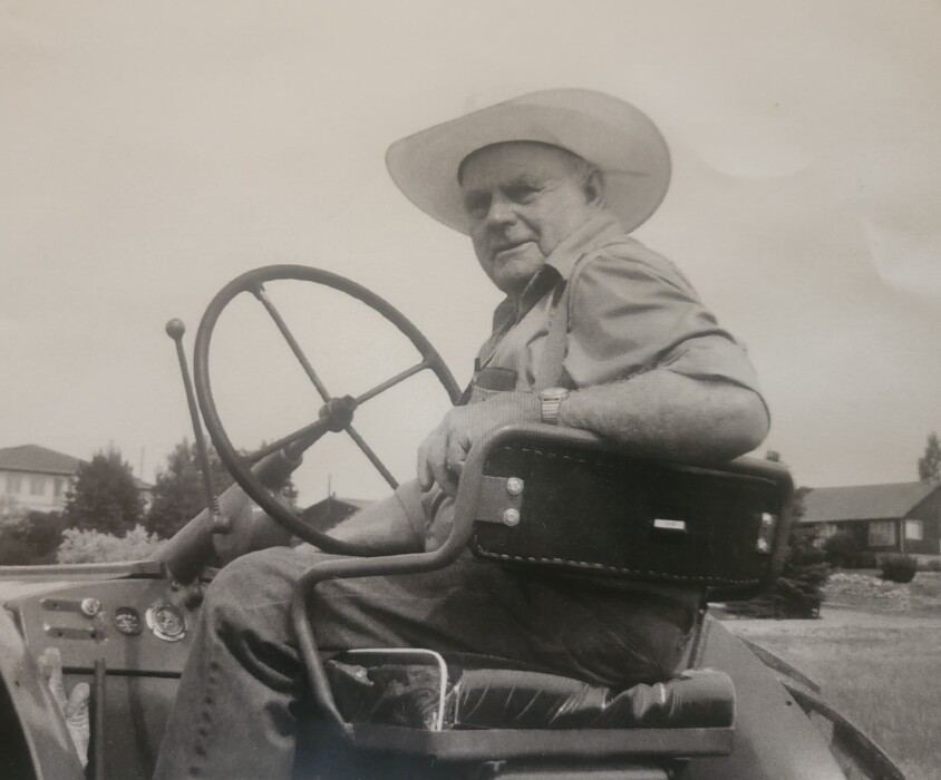 Henry Vickers Profile Photo