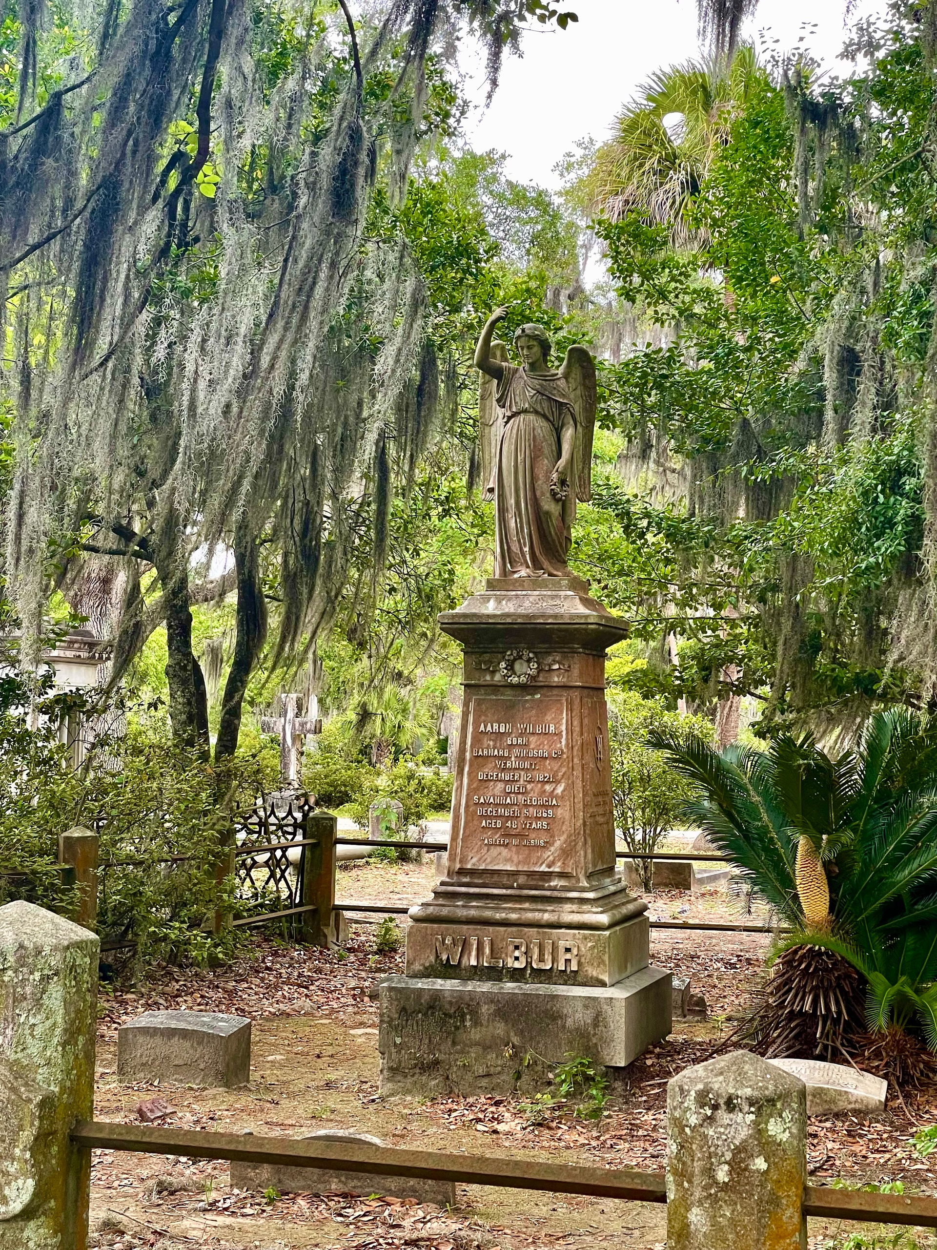 If Headstones Could Talk: Private Bonaventure Walking Tour