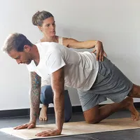 Yoga therapy individual session / Yoga terapia sesion individual