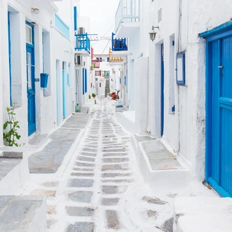 tourhub | Daily Tours from Athens | From Athens: 3-Day Trip to Mykonos & Santorini with Lodging 