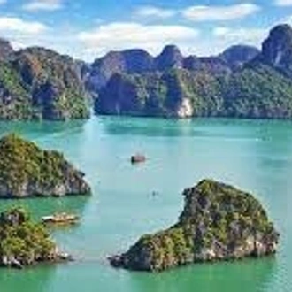 tourhub | Bravo Indochina Tours | Vietnam Heritage and Tu Lan Cave Encounter Tour 11 Days 