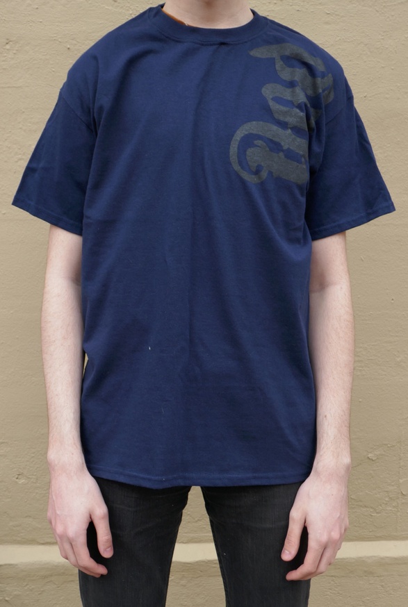 Fred Martinez T-Shirt in Navy [Large] thumbnail 3