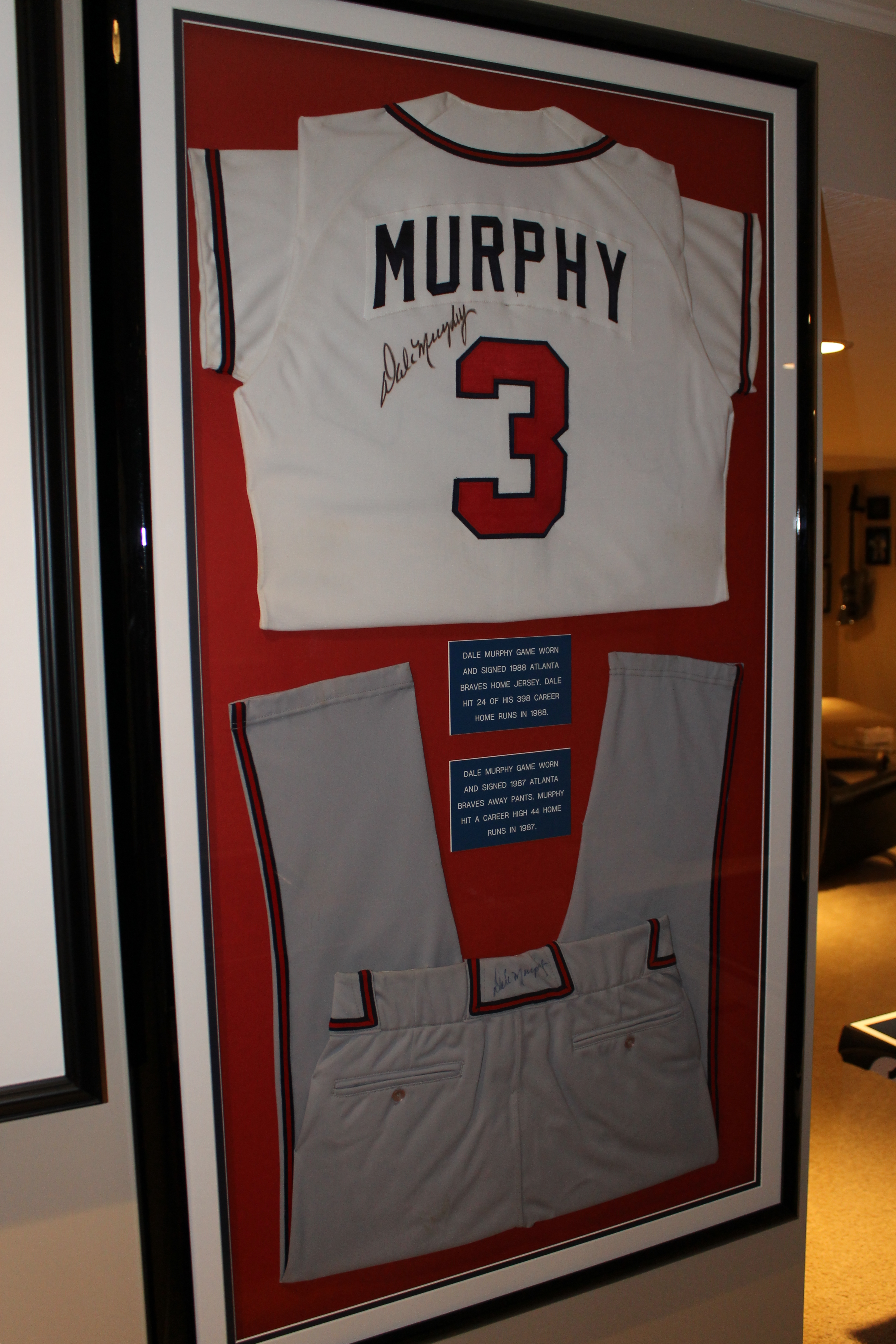 Dale Murphy Signed Atlanta Braves 1988 Jersey & 1987 Pants