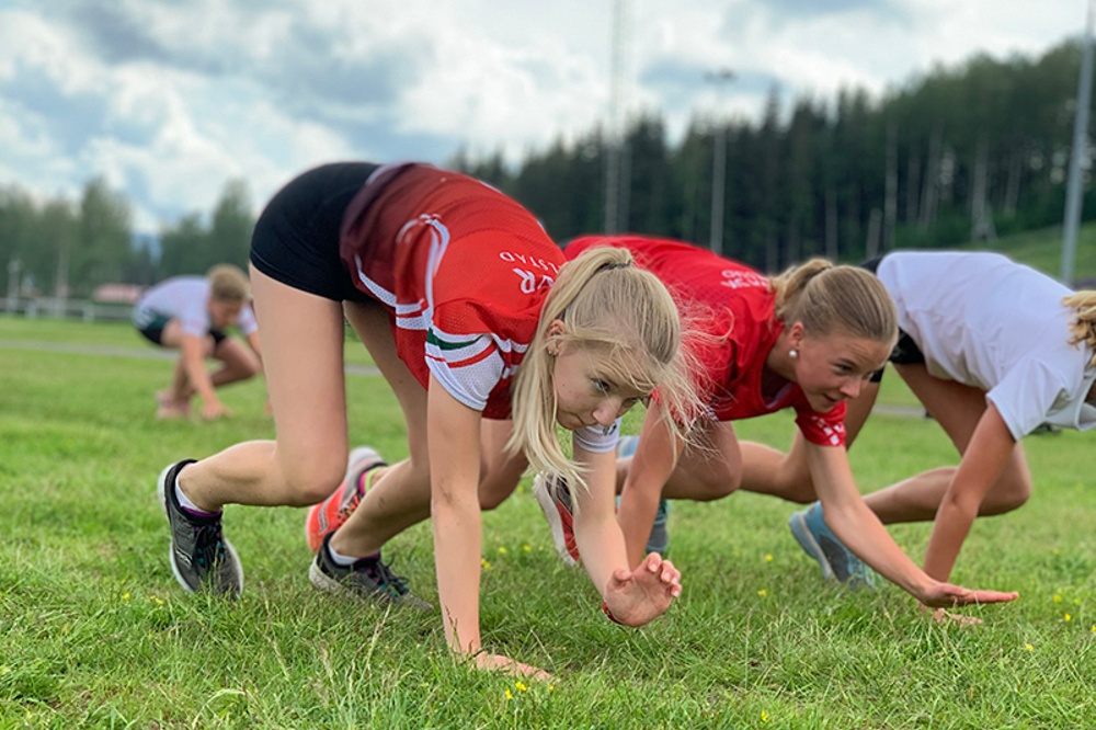 Arkivbild från ett träningspass under Torsby sommarskidskola 2019. 