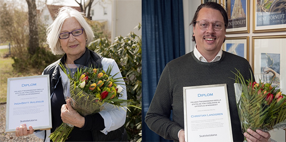 Inga-Britt Ahlenius och Christian Landgren tar emot pris för arbete mot slöseri