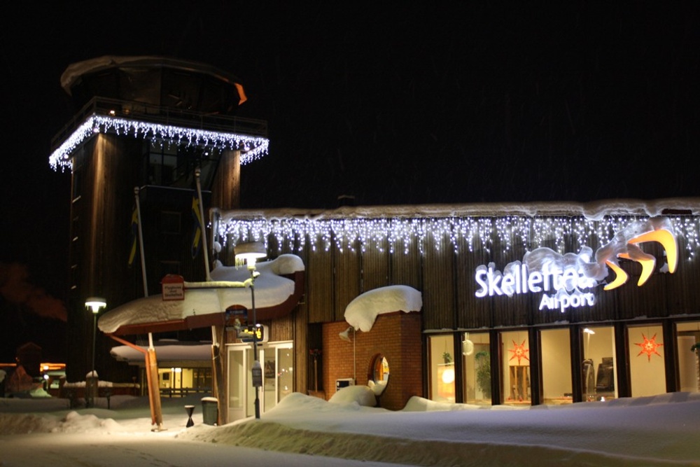 Skellefteå Airport Jul