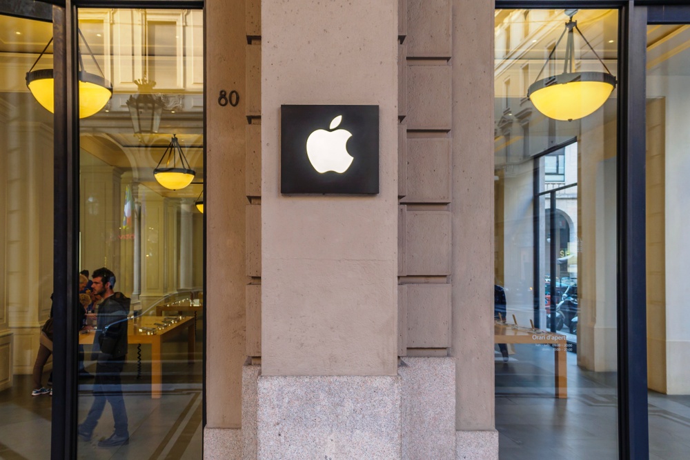 Apple company logo on a shop wall