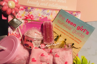 beauty box subscription for teenage girl