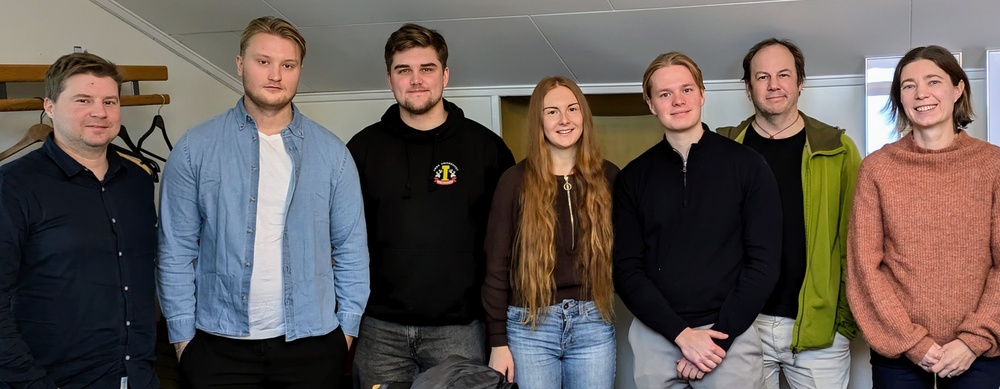 Studenter från Industriell ekonomi, Umeå Universitet presenterar sitt arbete om biogas