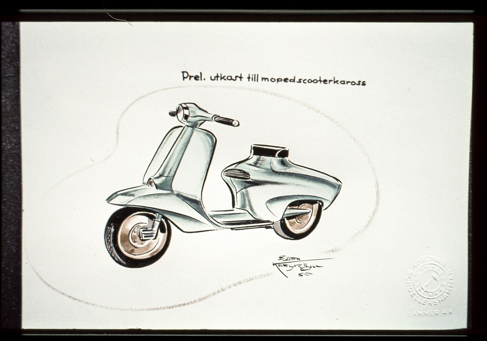 Den svenska mopedhistoriens kanske mest genomarbetade modell är Björn Karlströms Crescent Skoterett som växte fram i början på 1960-talet. Inspirerad av Lambretta och Vespa skapades en form som krävde stora investeringar i pressverktyg. Modellen blev en framgång, 1964-72.