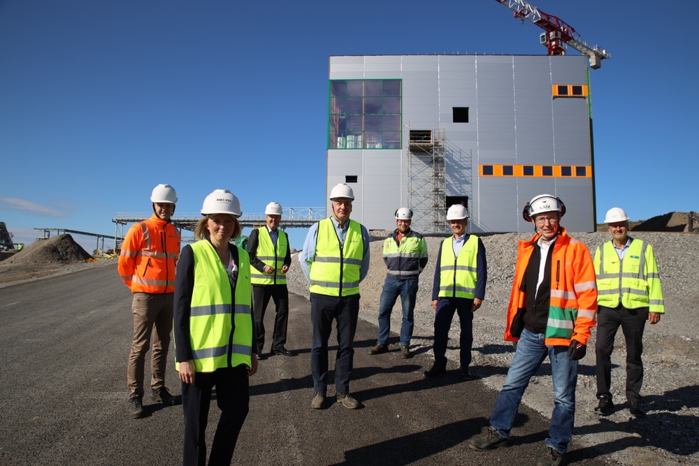 Representatives of HZI, EasyMining and Ragn-Sells visiting the construction site of the Ash2Salt plant in Högbytorp, Sweden