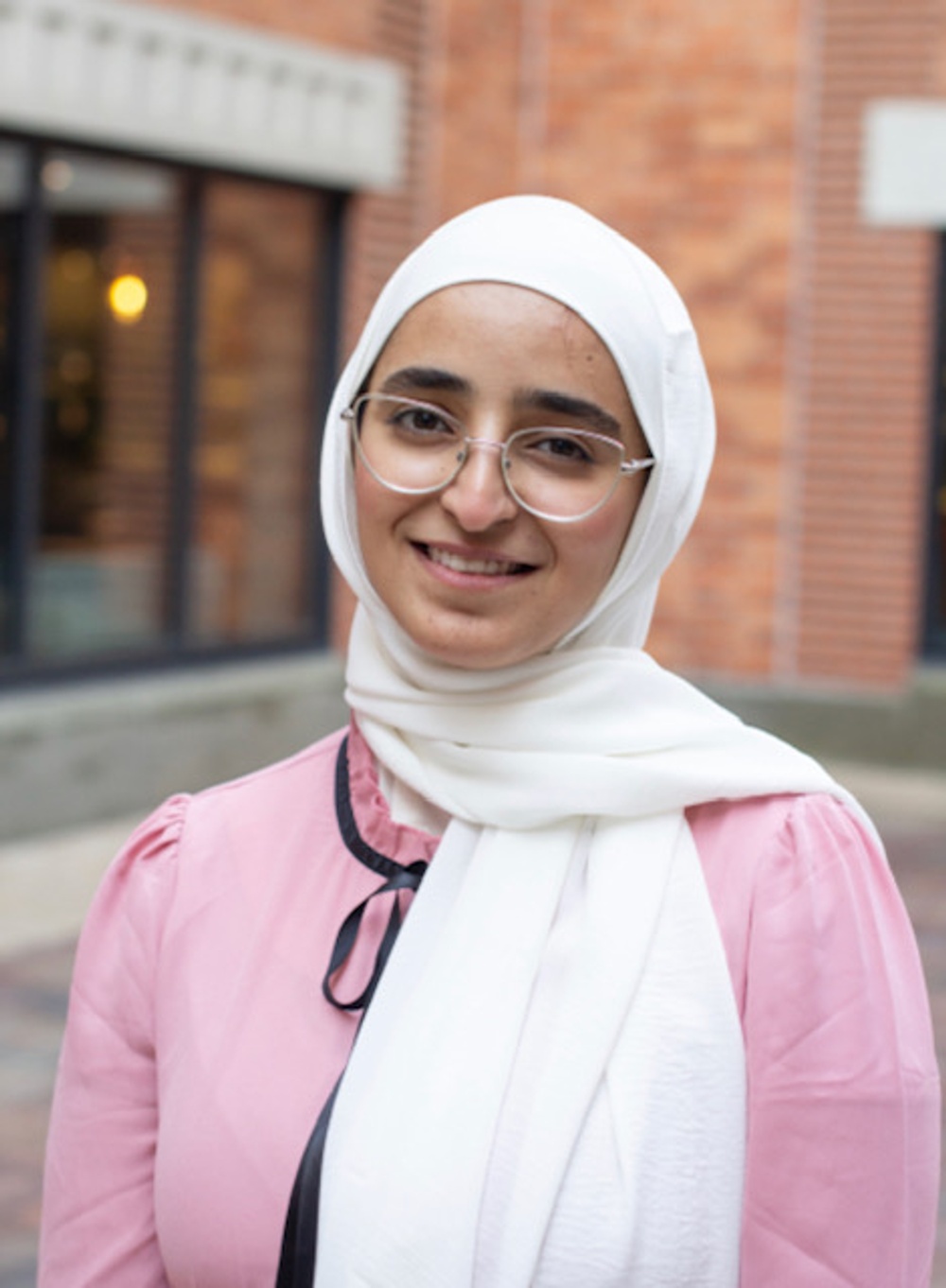 Husna Al-Huqabi, finalist Årets volontär 2022