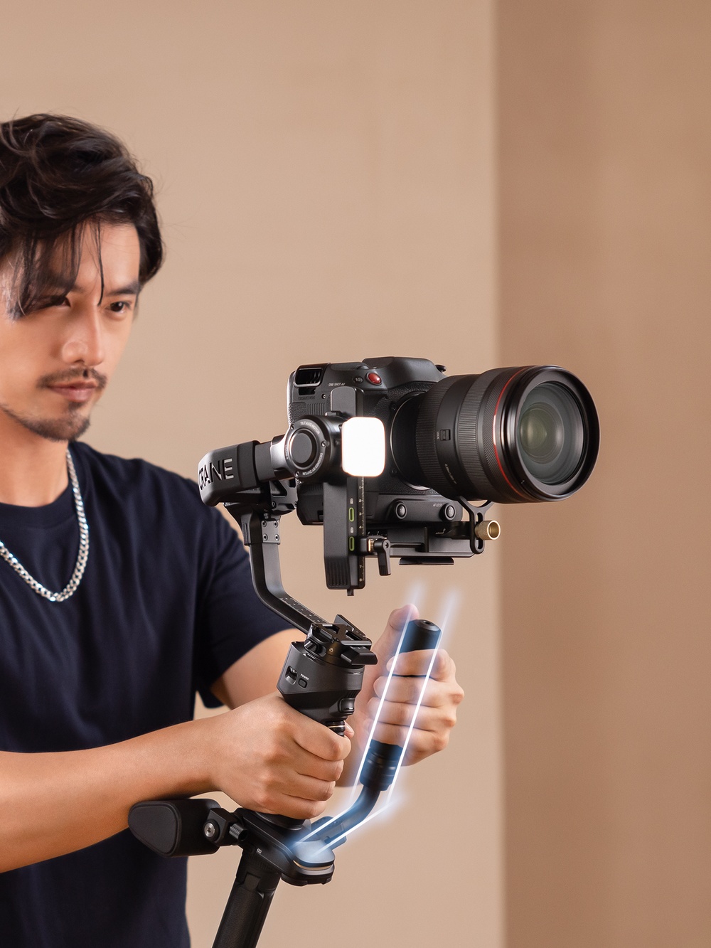 Zhiyun Crane 4