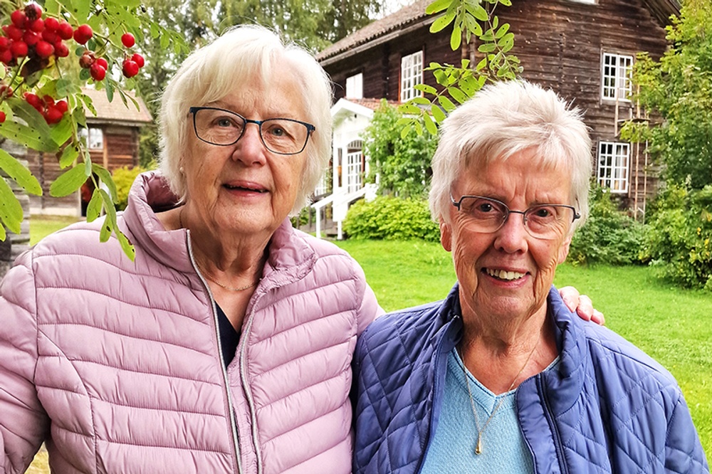 Finalist Förening/grupp, Hembygdsgården Kollsberg, representeras av AnitaRattfeldt och Berit Juhl.