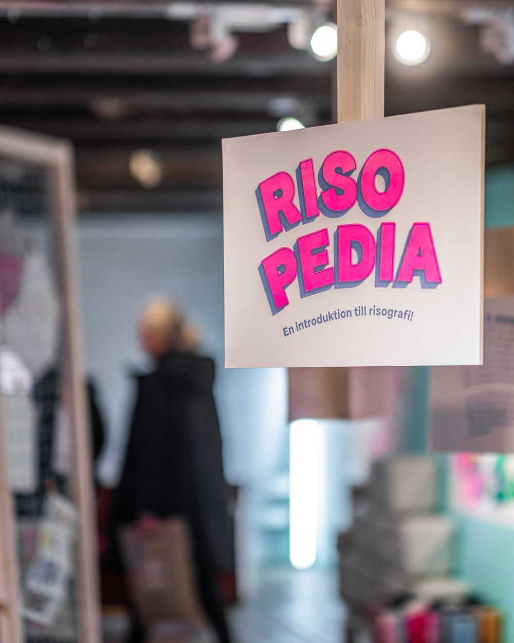 "Risopedia" i utställningen That's RISO på Form/Design Center.