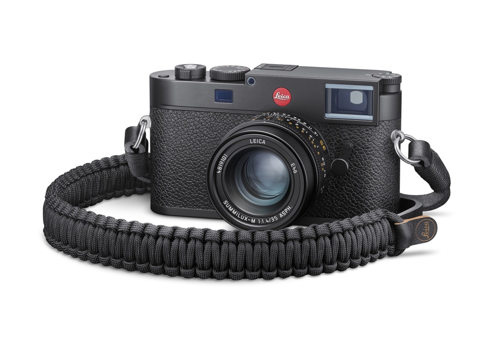 Leica 20200_Leica_M11_black_11726_Summilux-M_35_strap_lowres_RGB