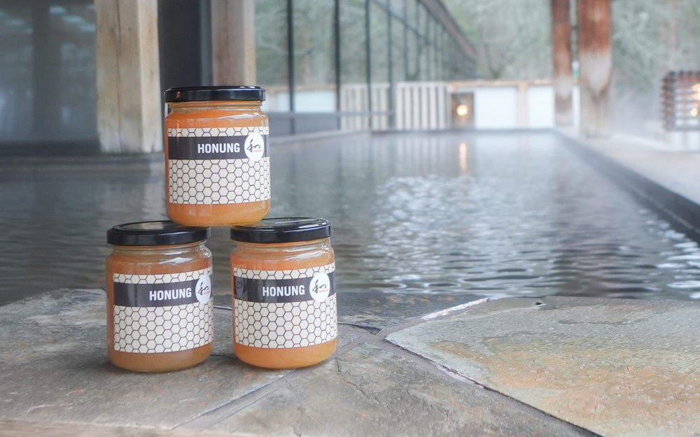 A taste of honey at Yasuragi. Created by the bees at our bee hive. In collaboration with Bee Urban. 