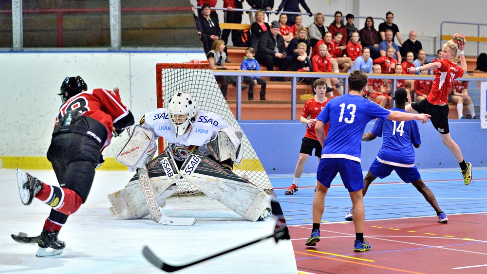 Två av Lilla VMs sex tävlande grenar representeras i en kollagebild, ishockey och handboll.