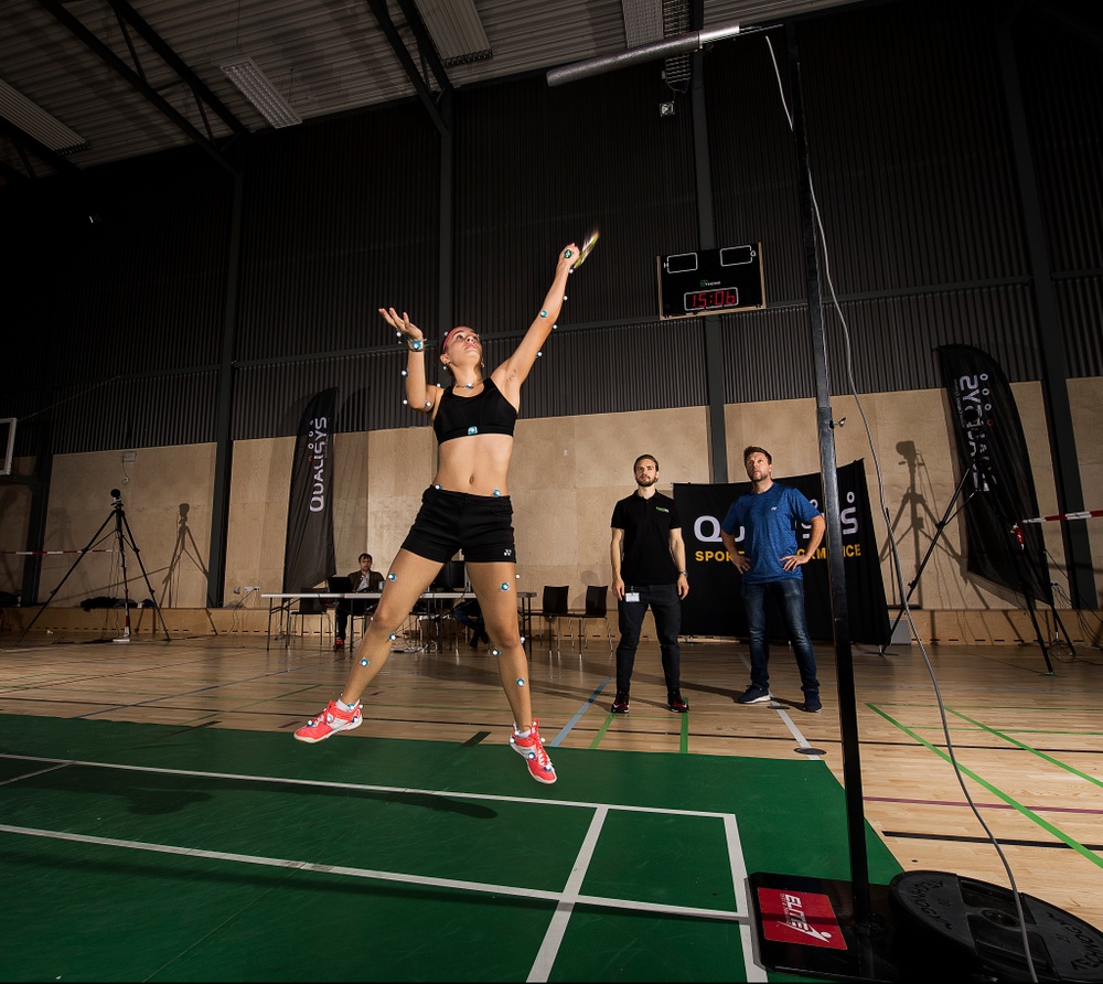 Motion capture measurement of girl playing badminton 