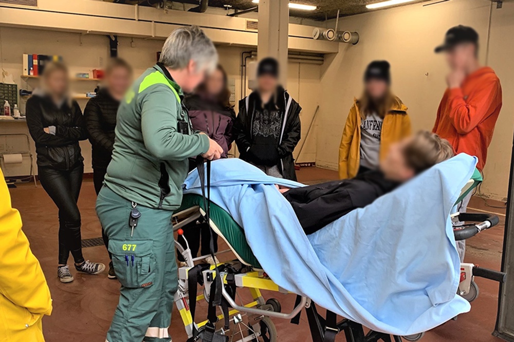 Framtidsdagarna på studiebesök hos Ambulanssjukvården, Likenäs, 2022.