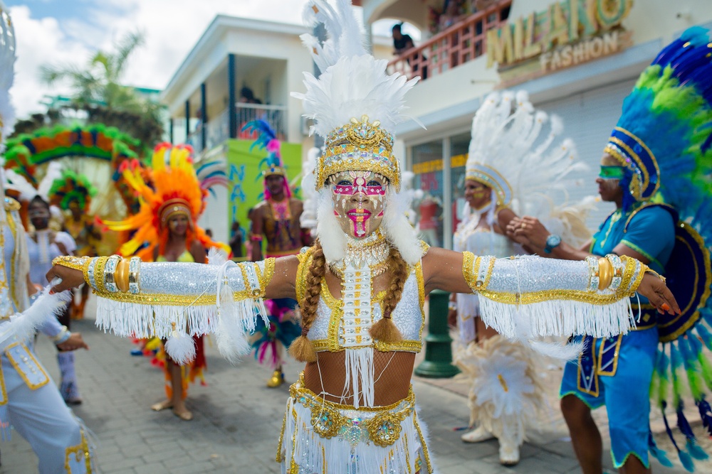 Carnival sint maarten2