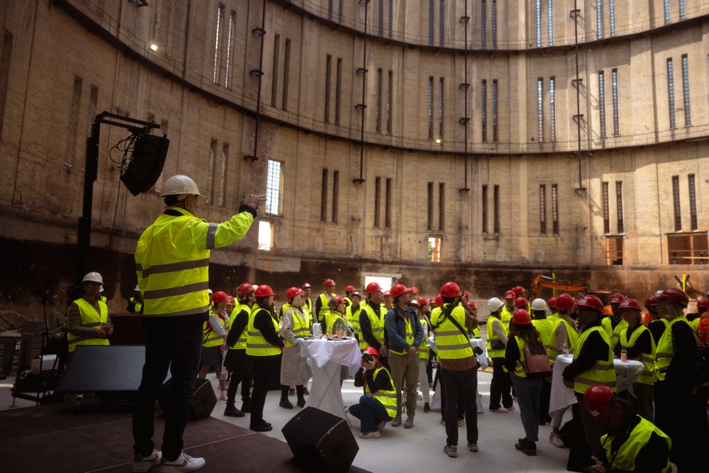 Dopet av Gasometer - foto: Robin Danehav 