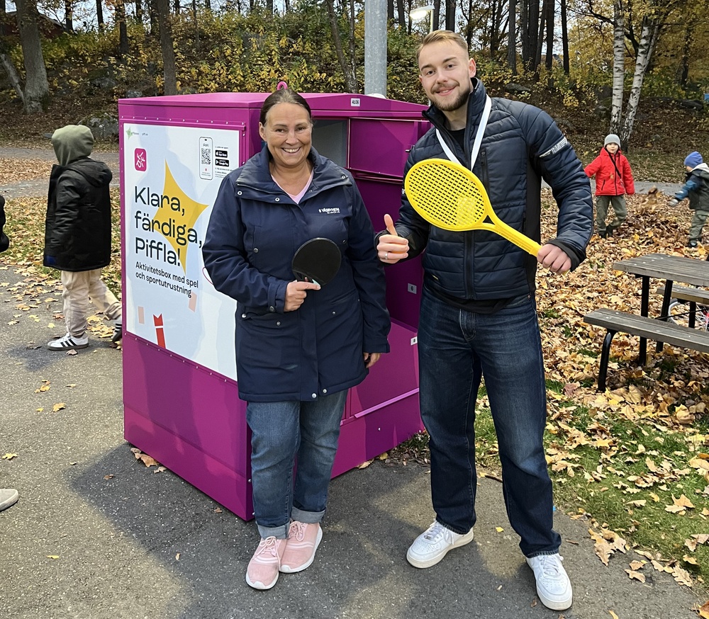 Invigning av Väsbyhems nya box i Prästgårdsmarken.