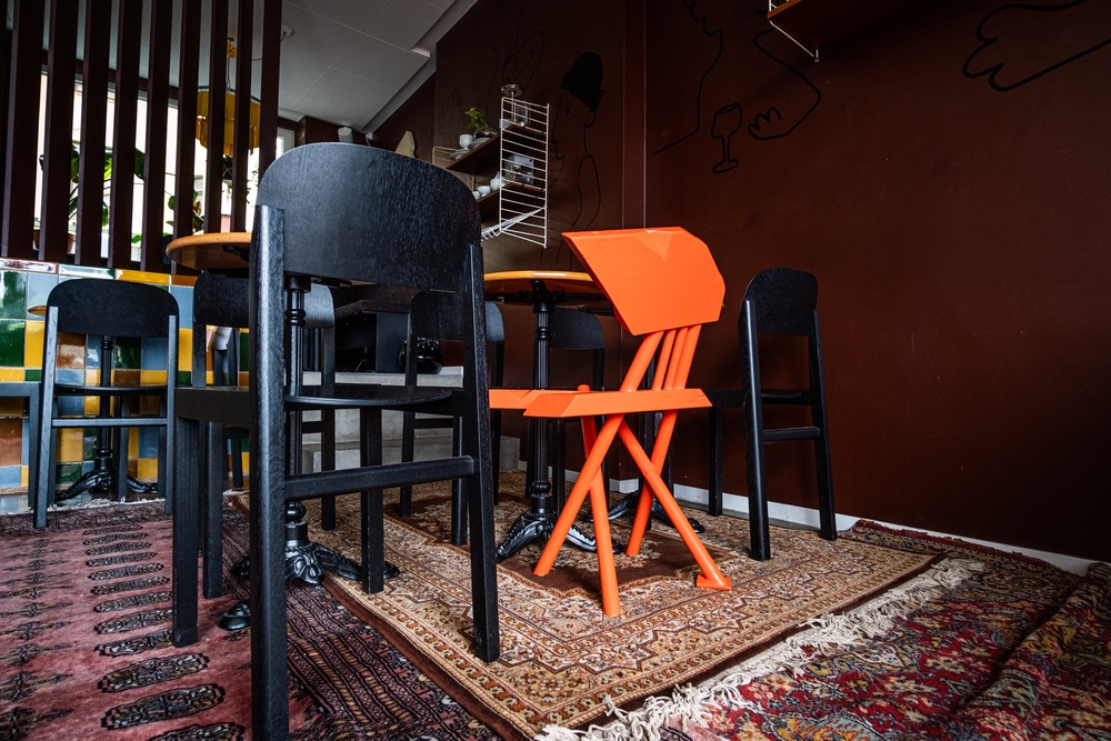 BISe x SSDD. DEFECTPERFECT Chair – Pontus Åqvist
